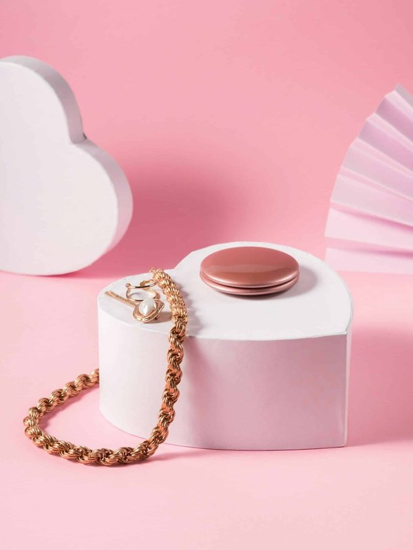 Welche sind die besten ökologischen Alternativen zu herkömmlichem Schmuck?